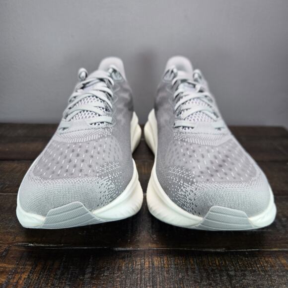 NEW Hoka One One Mach 6 Mens Size 10.5 D Running Shoes 1147790 SLBS Gray White main image 8